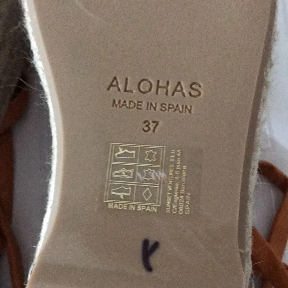 Anthropologie x Alohas Paw Paw Sprits Platform  Sandals size 37